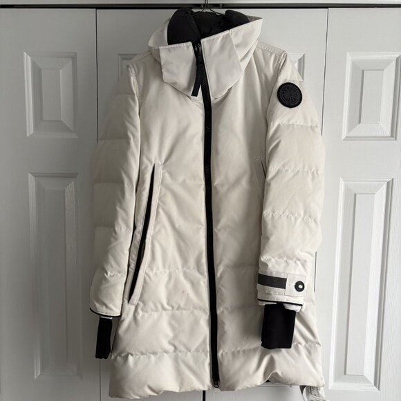 Canada Goose Parka - Picture 1 of 12
